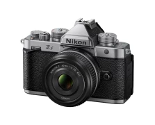 NIKON Zf Silver KIT + NIKKOR 40mm SE + Leather Case (138867)